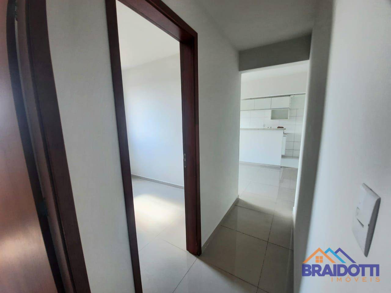 Apartamento à venda com 3 quartos, 76m² - Foto 25