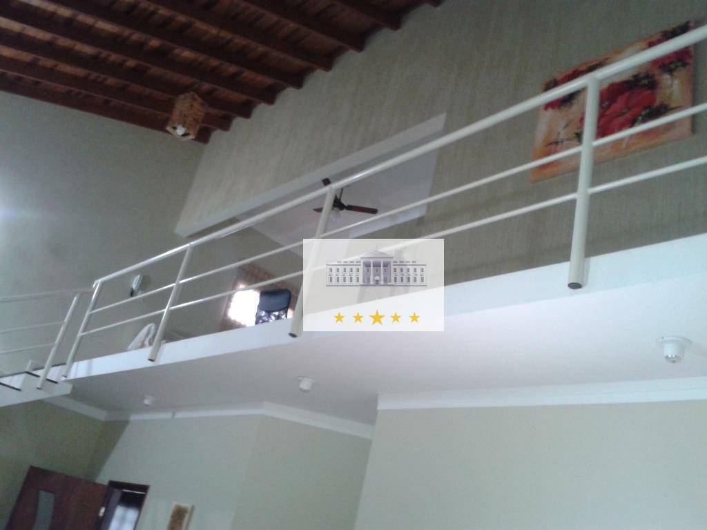 Casa à venda com 2 quartos, 200m² - Foto 3