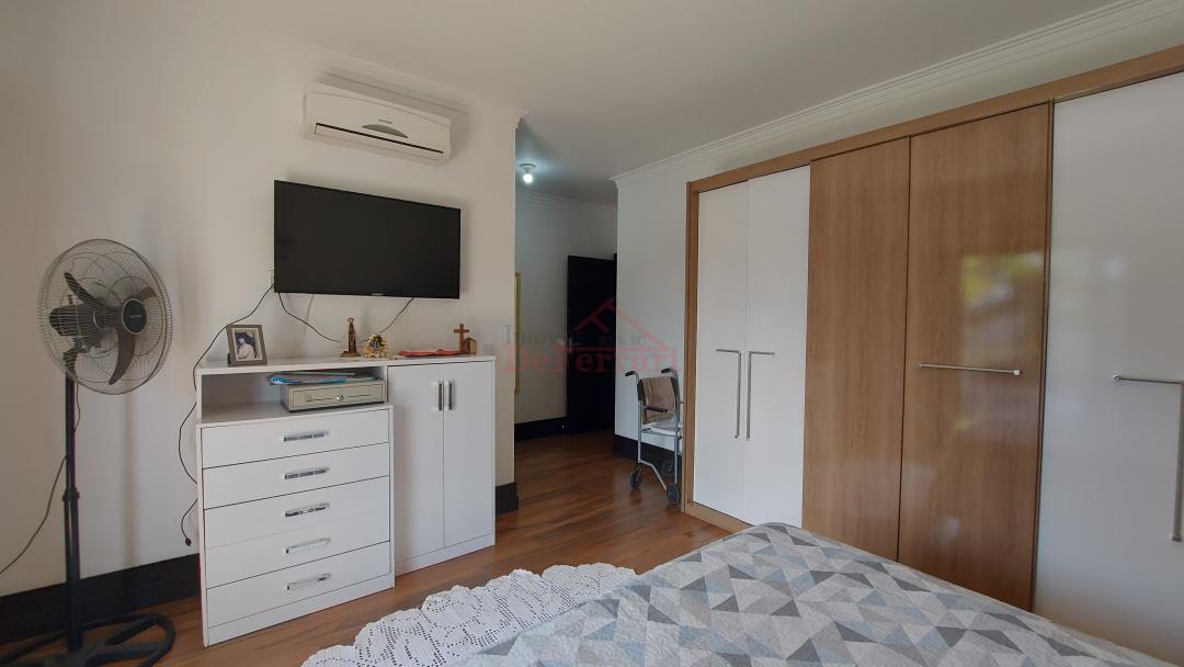 Casa à venda com 3 quartos, 464m² - Foto 14