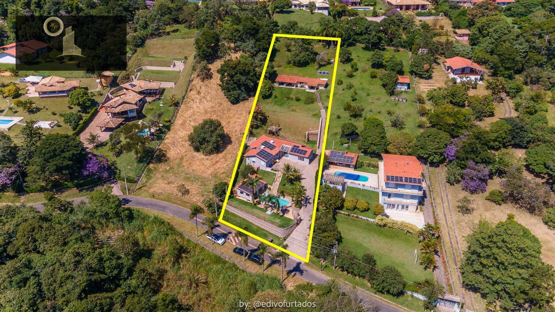 Casa de Condomínio à venda com 4 quartos, 384m² - Foto 12