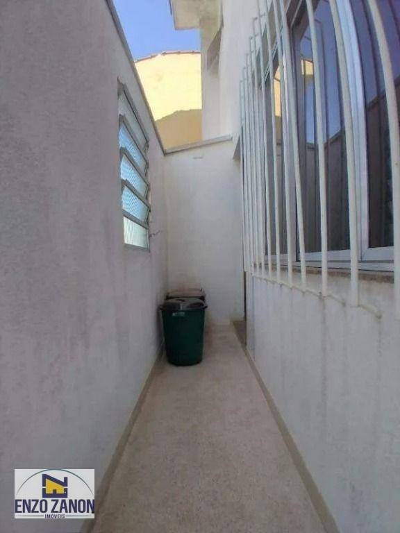 Sobrado para alugar com 3 quartos, 200m² - Foto 27