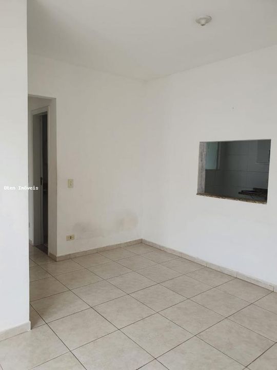 Apartamento à venda com 3 quartos, 73m² - Foto 4