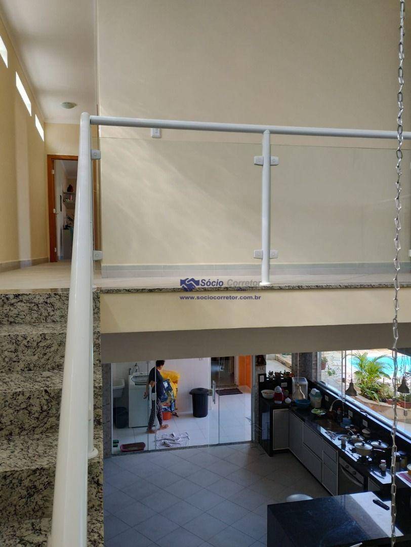 Sobrado à venda com 4 quartos, 230m² - Foto 9