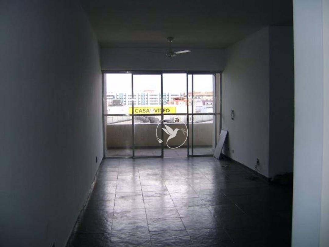 Apartamento à venda com 3 quartos, 110m² - Foto 6