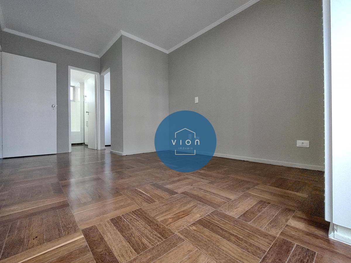 Apartamento para alugar com 3 quartos, 135m² - Foto 6