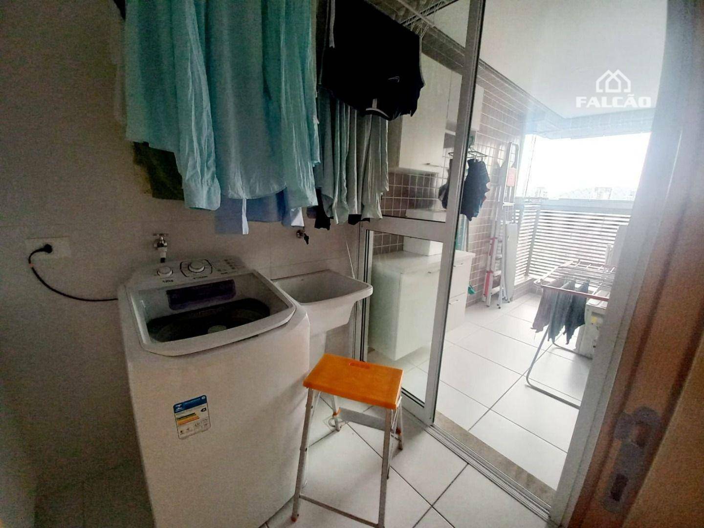 Apartamento à venda com 3 quartos, 123m² - Foto 28