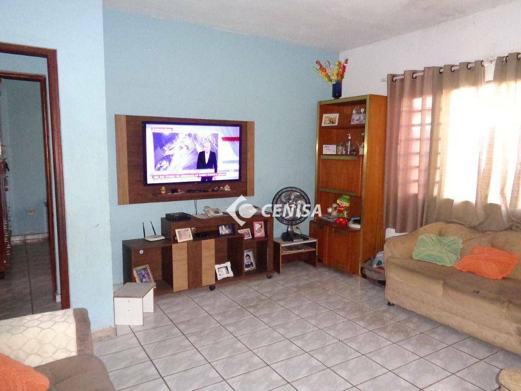 Casa à venda com 4 quartos, 148m² - Foto 3