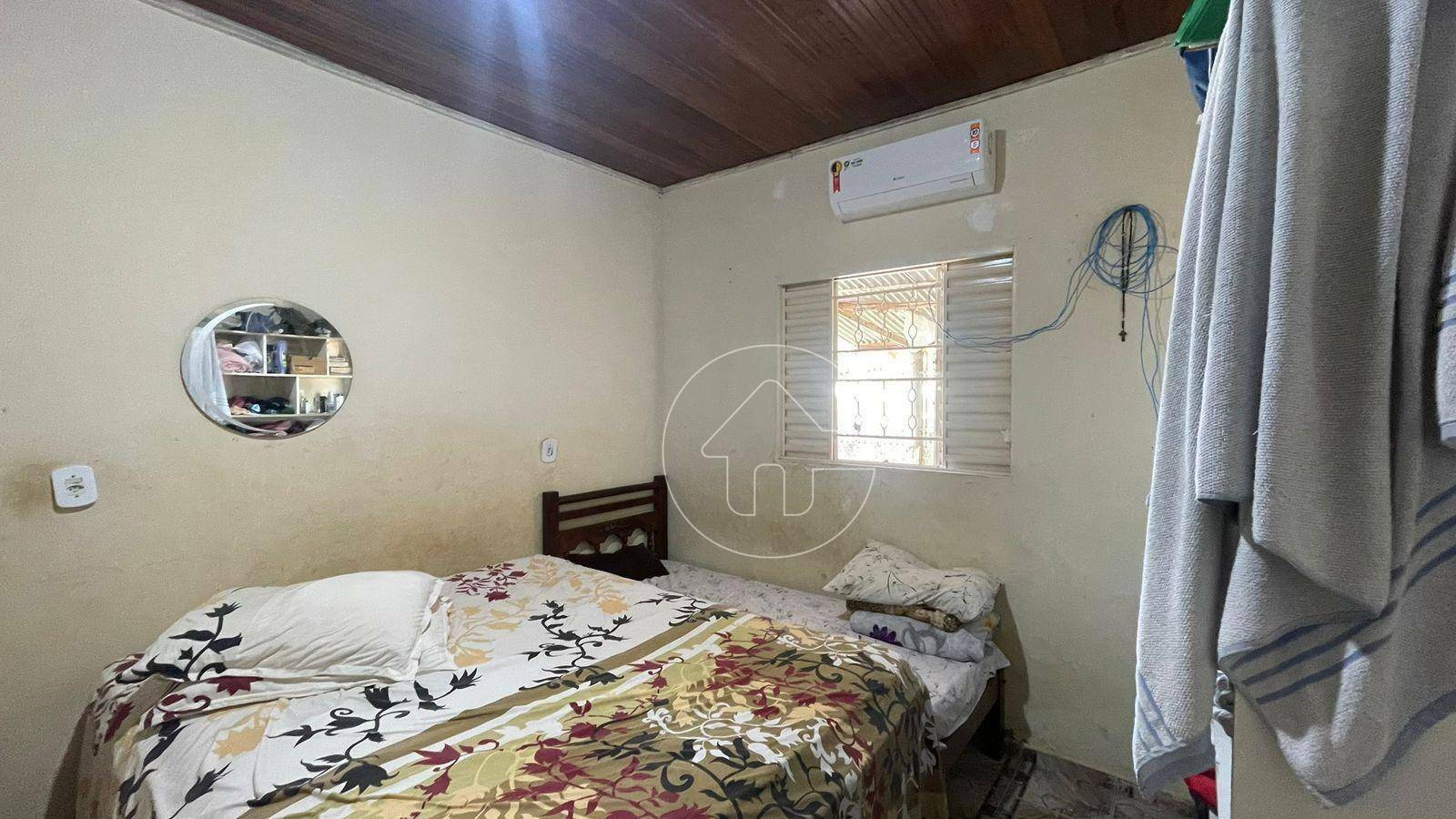 Casa à venda com 2 quartos, 60m² - Foto 5