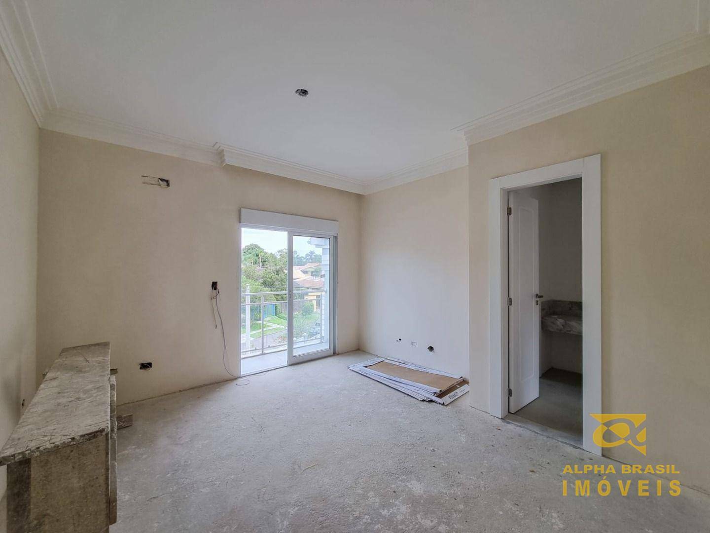 Casa à venda com 4 quartos, 371m² - Foto 14