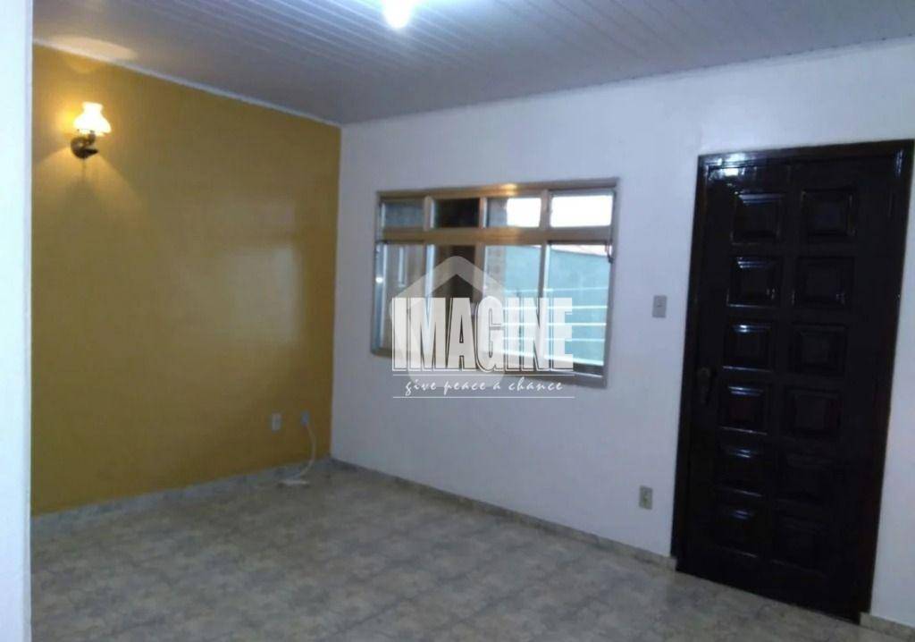 Casa à venda com 2 quartos, 215m² - Foto 1