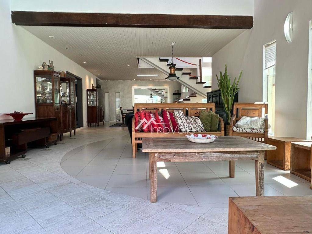 Casa à venda e aluguel com 3 quartos, 375m² - Foto 3