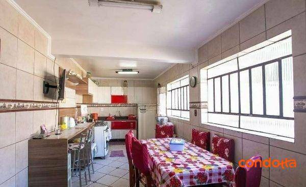 Casa de Condomínio para alugar com 4 quartos, 150m² - Foto 15