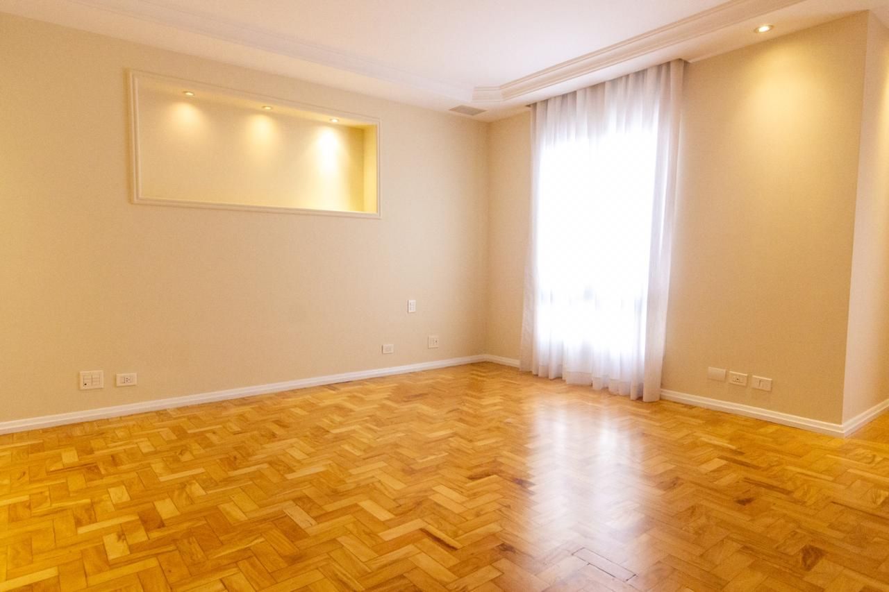 Apartamento à venda com 4 quartos, 300m² - Foto 11