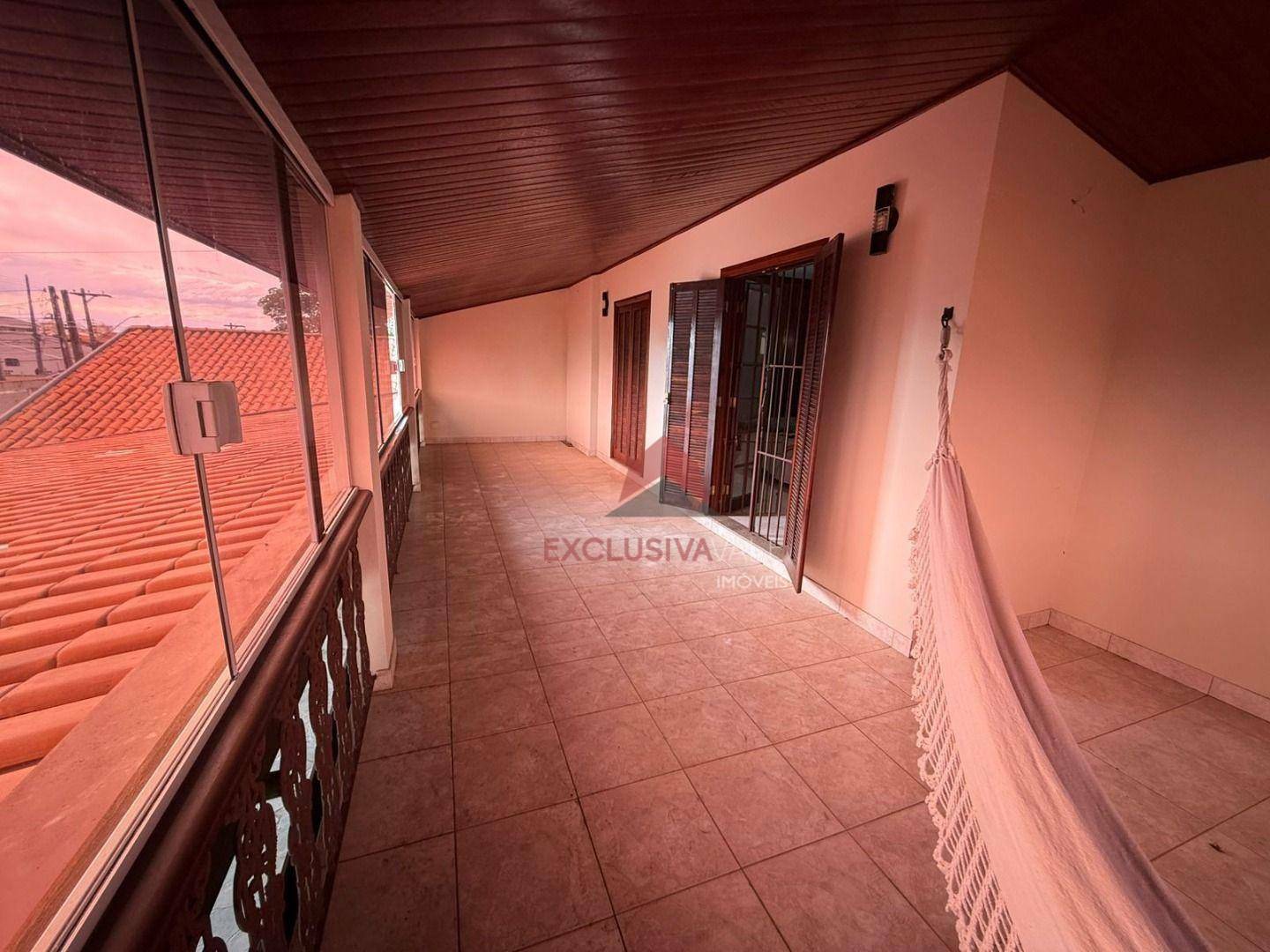 Casa, 4 quartos, 144 m² - Foto 4