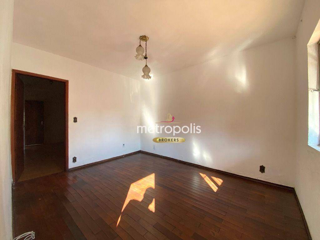 Casa à venda com 2 quartos, 115m² - Foto 1