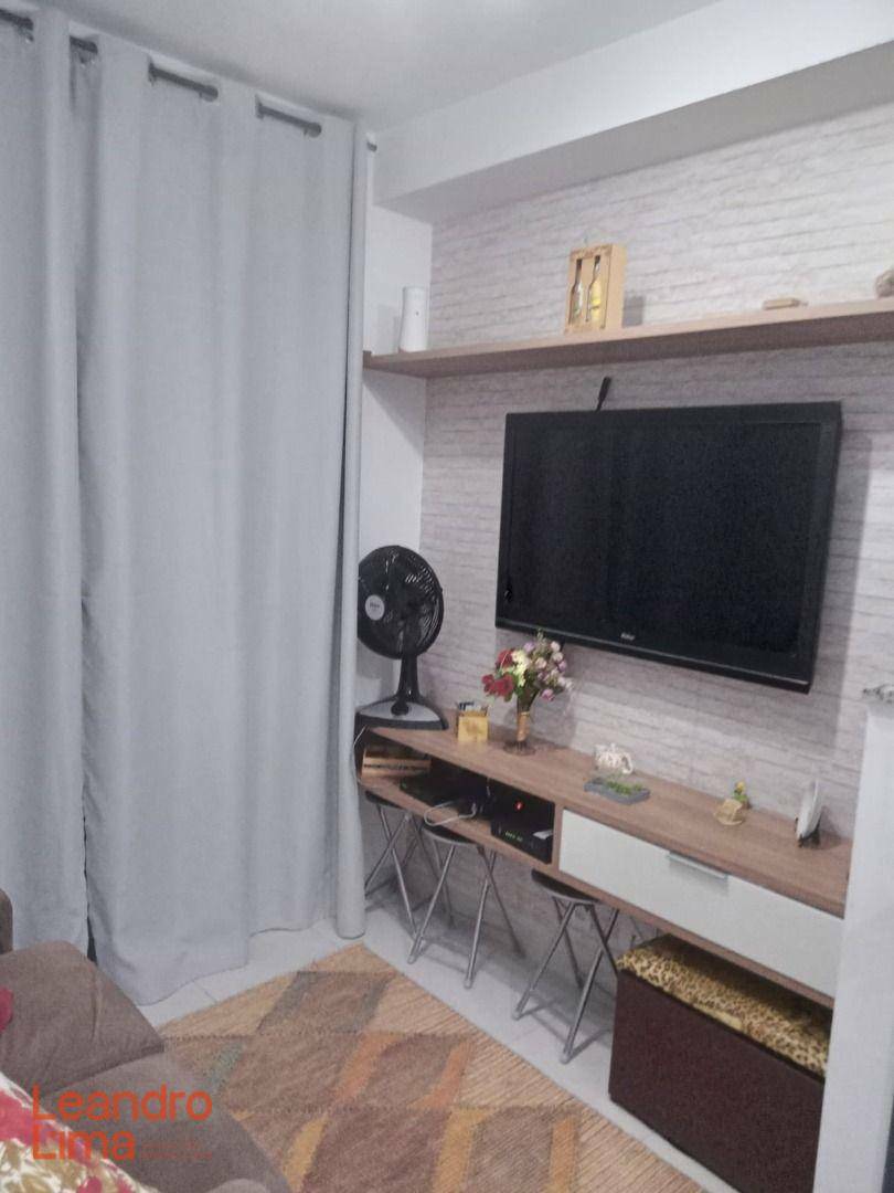 Apartamento à venda com 1 quarto, 28m² - Foto 2