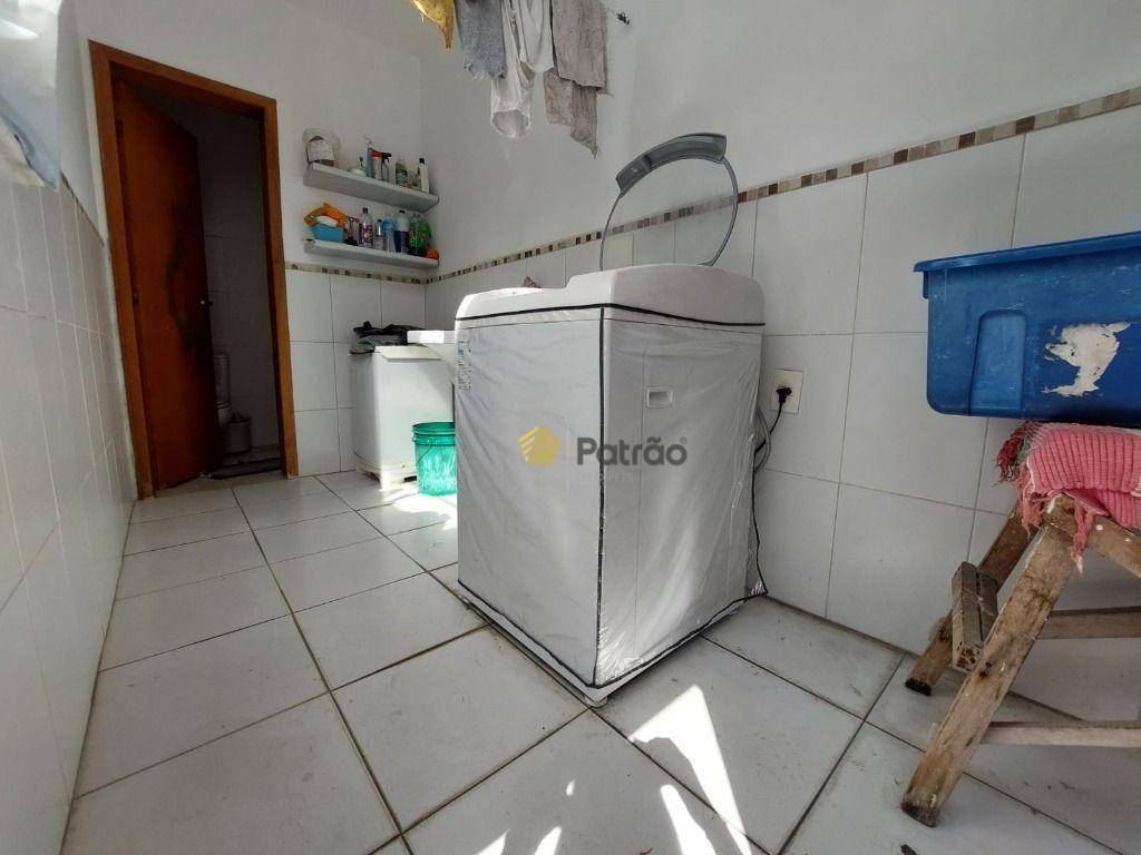 Sobrado à venda com 4 quartos, 384m² - Foto 23