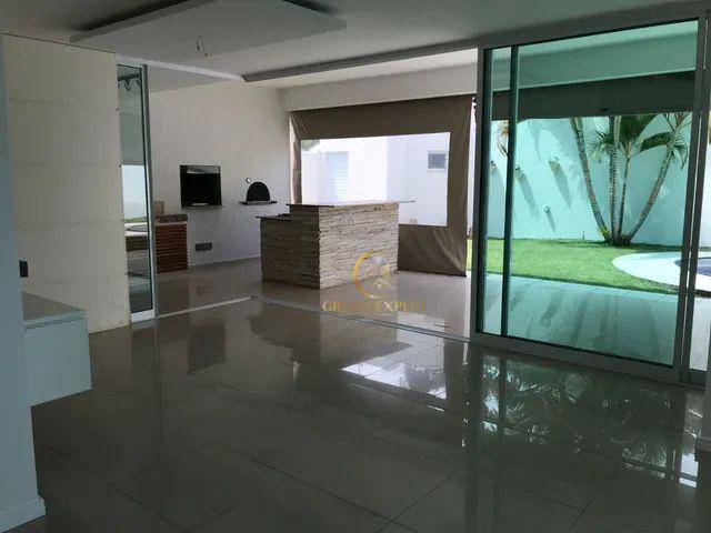 Sobrado à venda com 4 quartos, 330m² - Foto 2