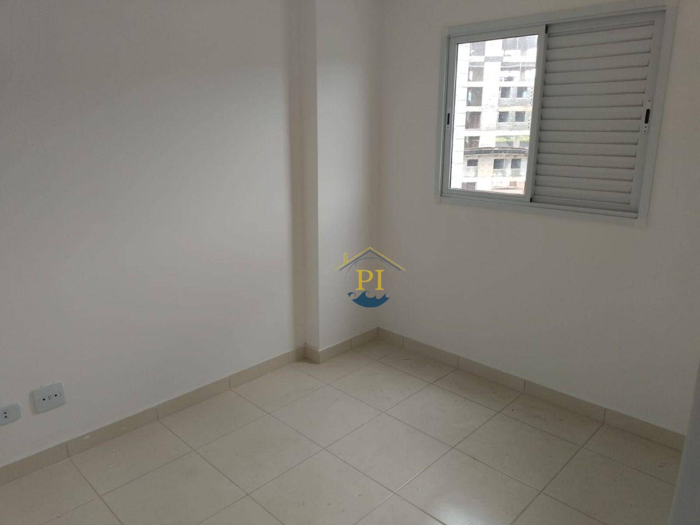 Apartamento à venda com 2 quartos, 65m² - Foto 4