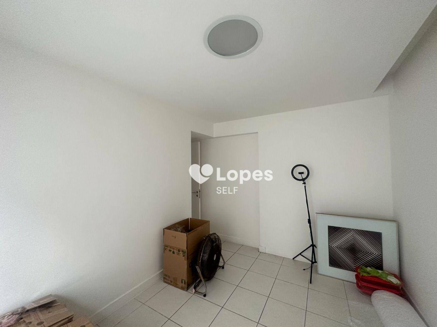 Apartamento à venda com 2 quartos, 85m² - Foto 8