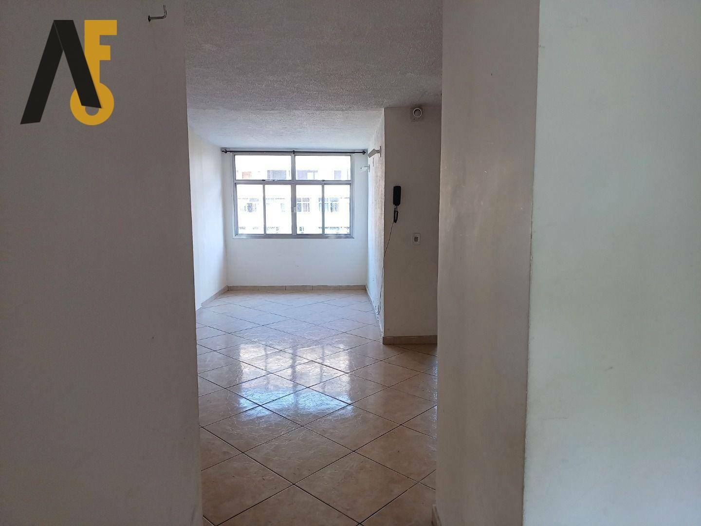 Apartamento à venda com 2 quartos, 56m² - Foto 2