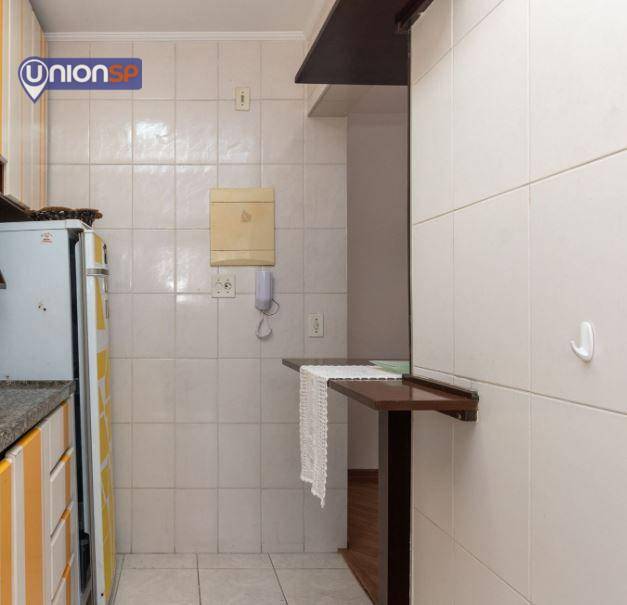 Apartamento à venda com 2 quartos, 48m² - Foto 15