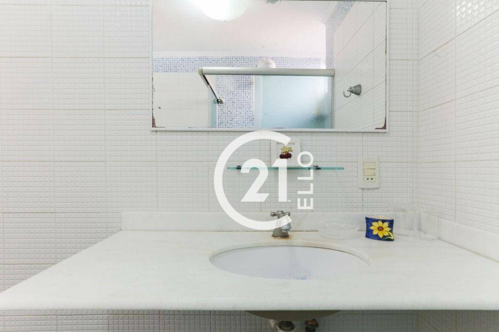 Apartamento para alugar com 3 quartos, 119m² - Foto 35