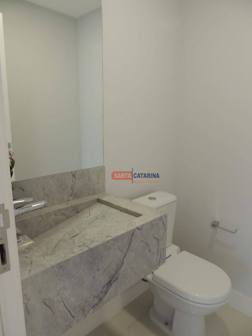 Apartamento à venda com 3 quartos, 155m² - Foto 8