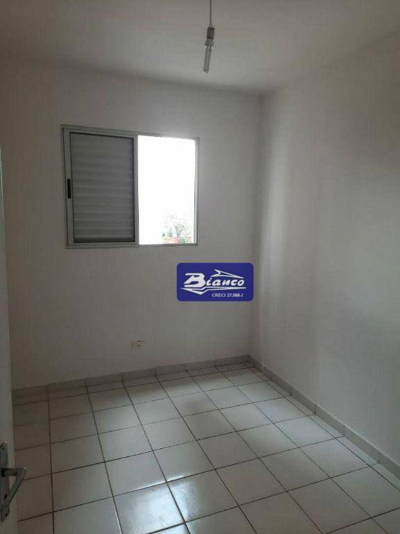 Apartamento à venda com 3 quartos, 64m² - Foto 6