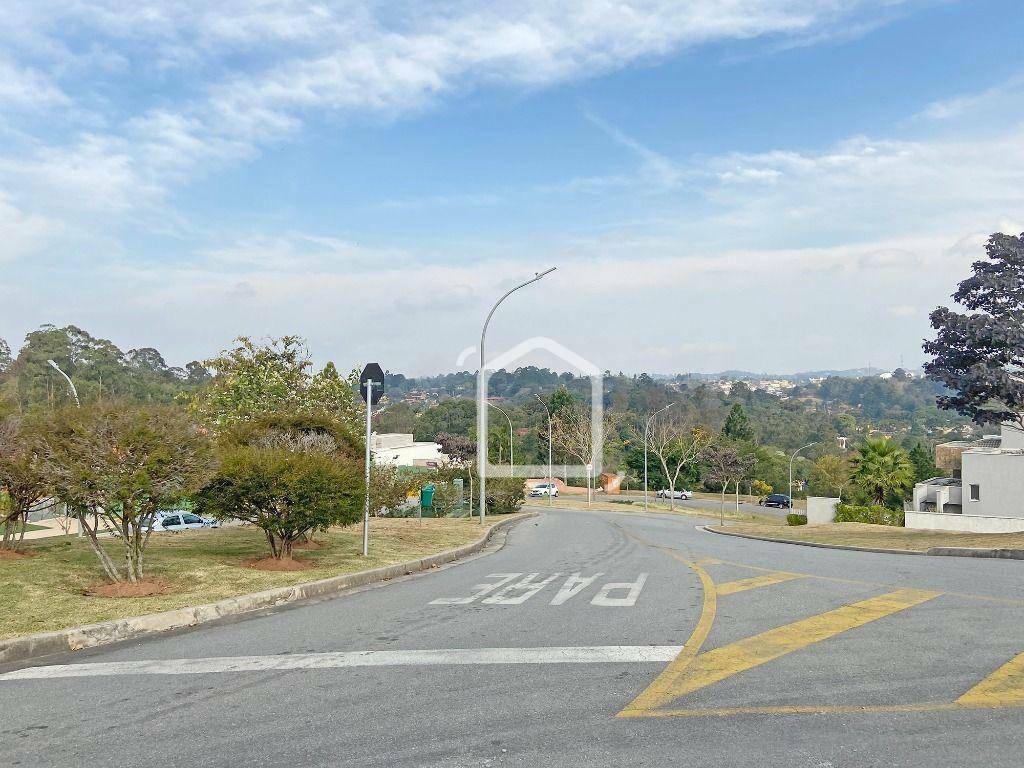 Casa de Condomínio à venda com 4 quartos, 374m² - Foto 68