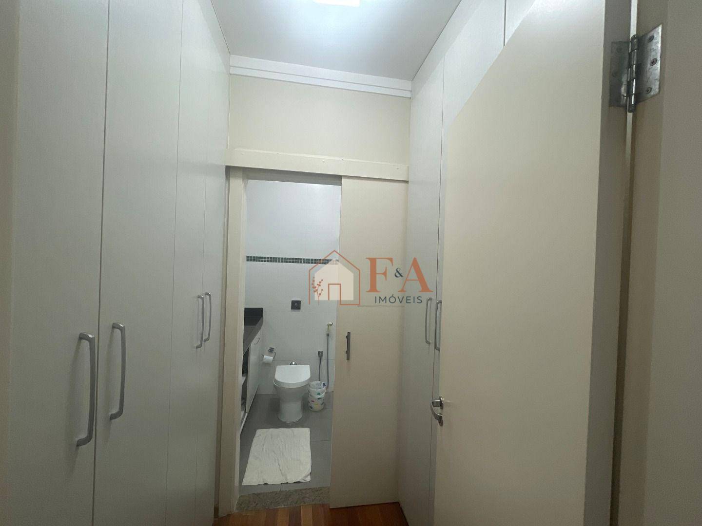 Casa de Condomínio à venda com 3 quartos, 211m² - Foto 45