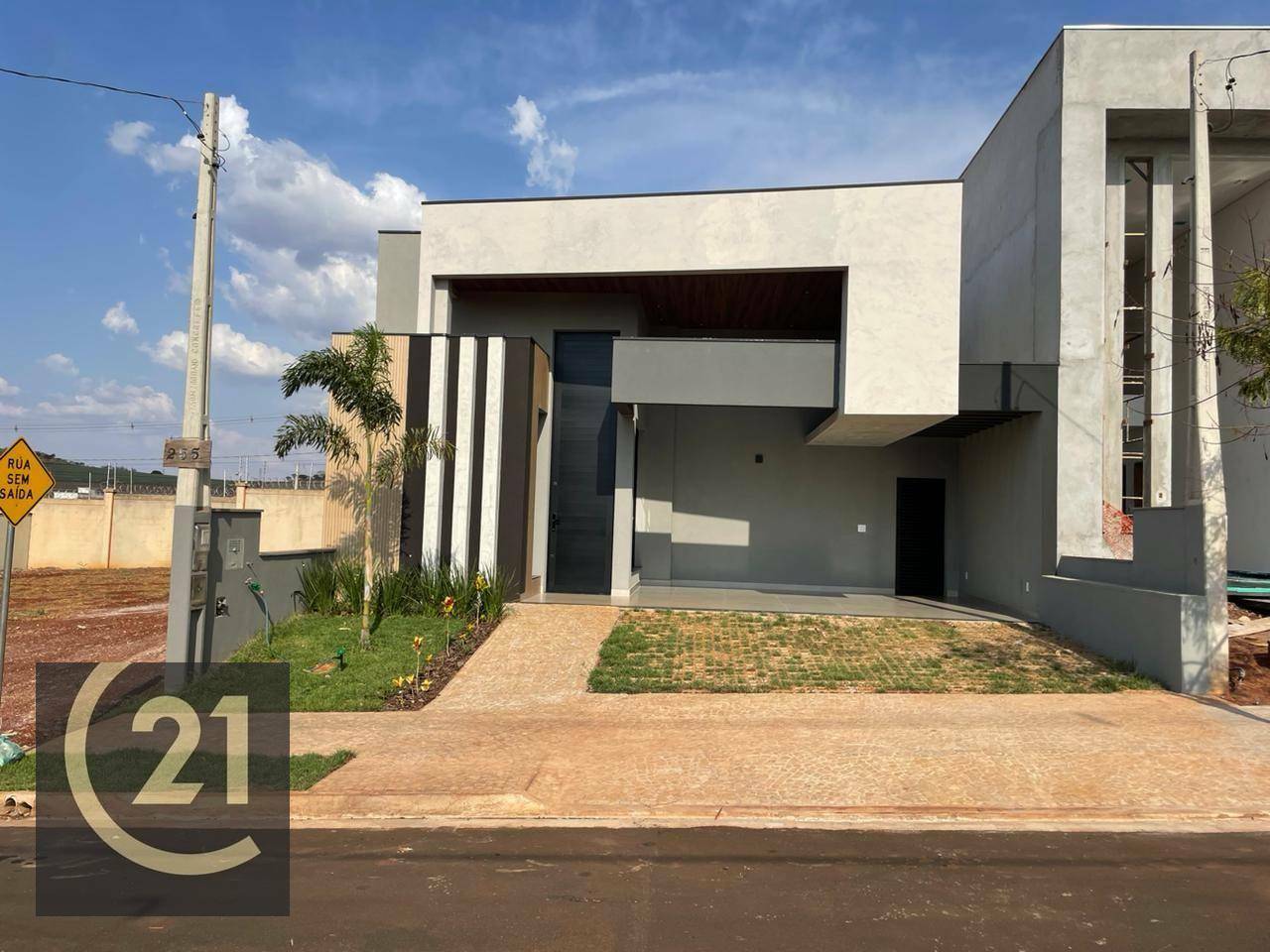 Casa de Condomínio à venda com 3 quartos, 151m² - Foto 1