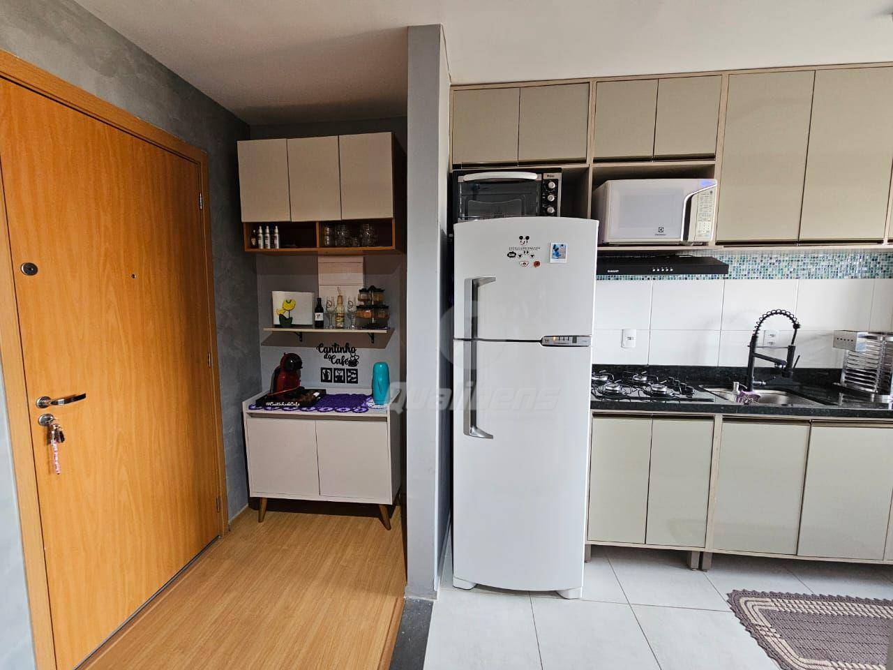 Apartamento à venda com 2 quartos, 44m² - Foto 8