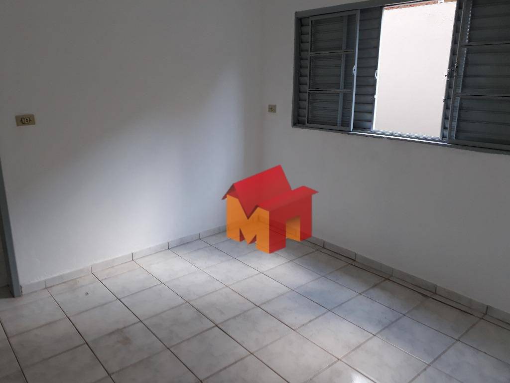 Casa à venda com 3 quartos, 110m² - Foto 10