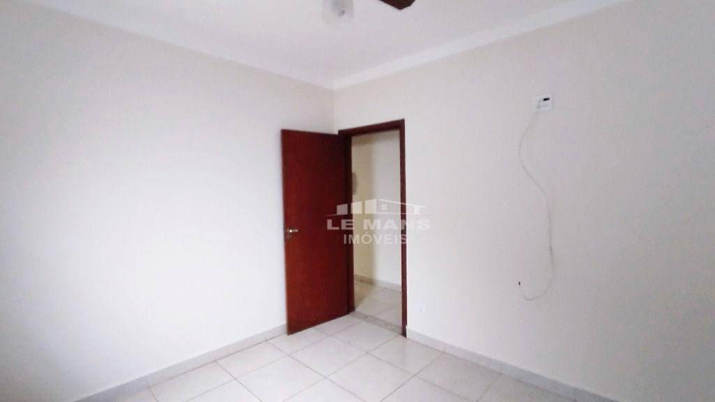 Casa à venda com 2 quartos, 109m² - Foto 17