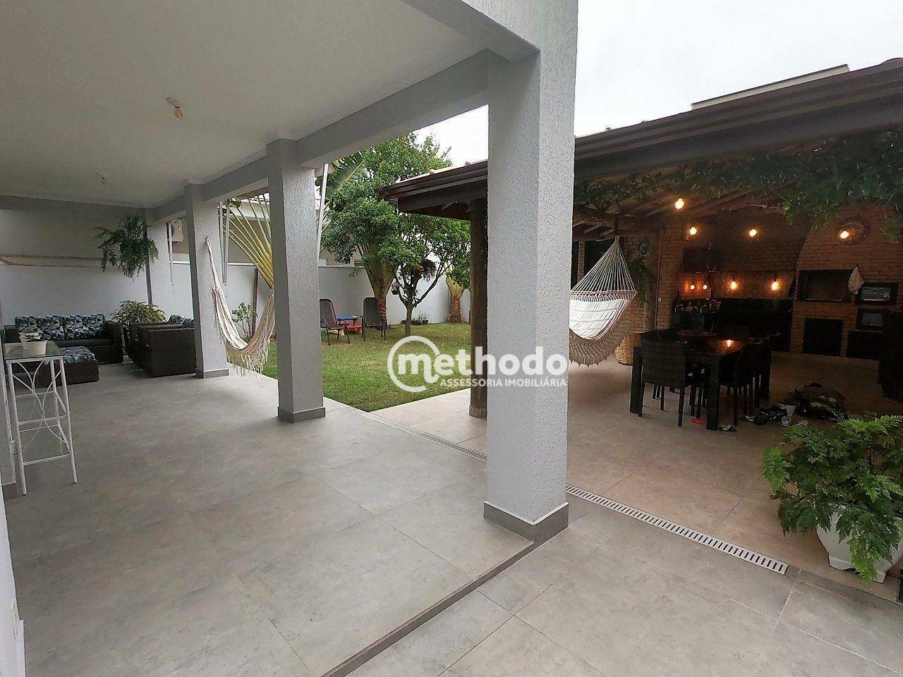 Casa de Condomínio à venda com 3 quartos, 305m² - Foto 14