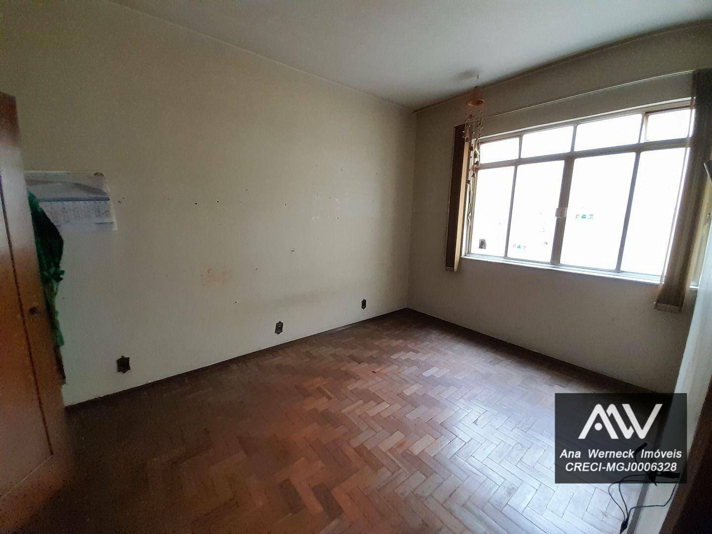 Apartamento à venda com 5 quartos, 180m² - Foto 14