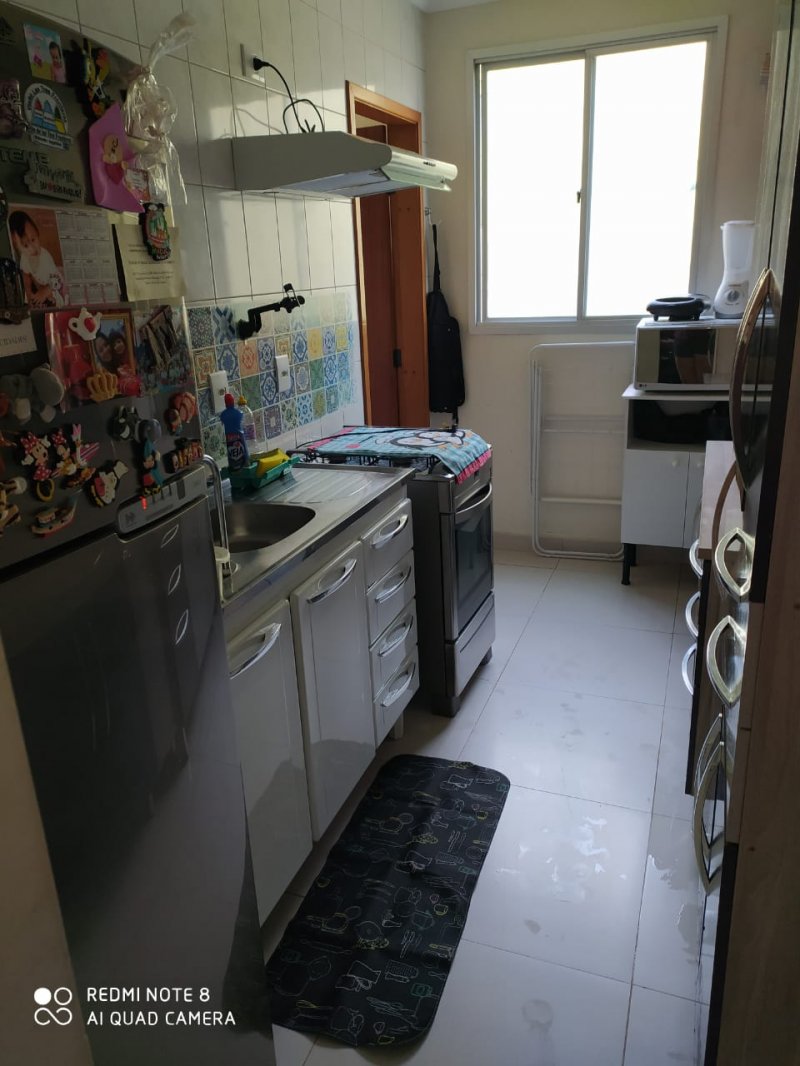 Apartamento à venda com 2 quartos, 52m² - Foto 1