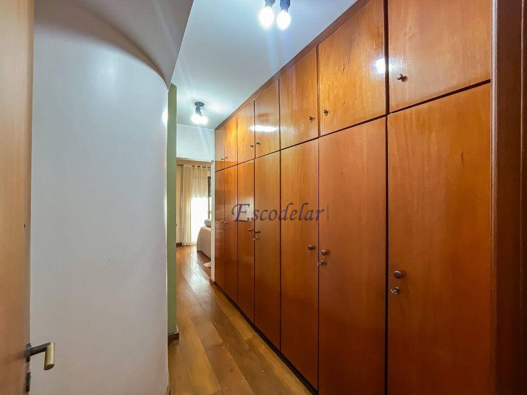 Apartamento à venda com 3 quartos, 136m² - Foto 27