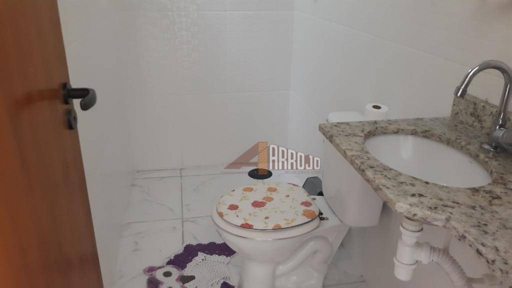 Sobrado à venda com 3 quartos, 150m² - Foto 8