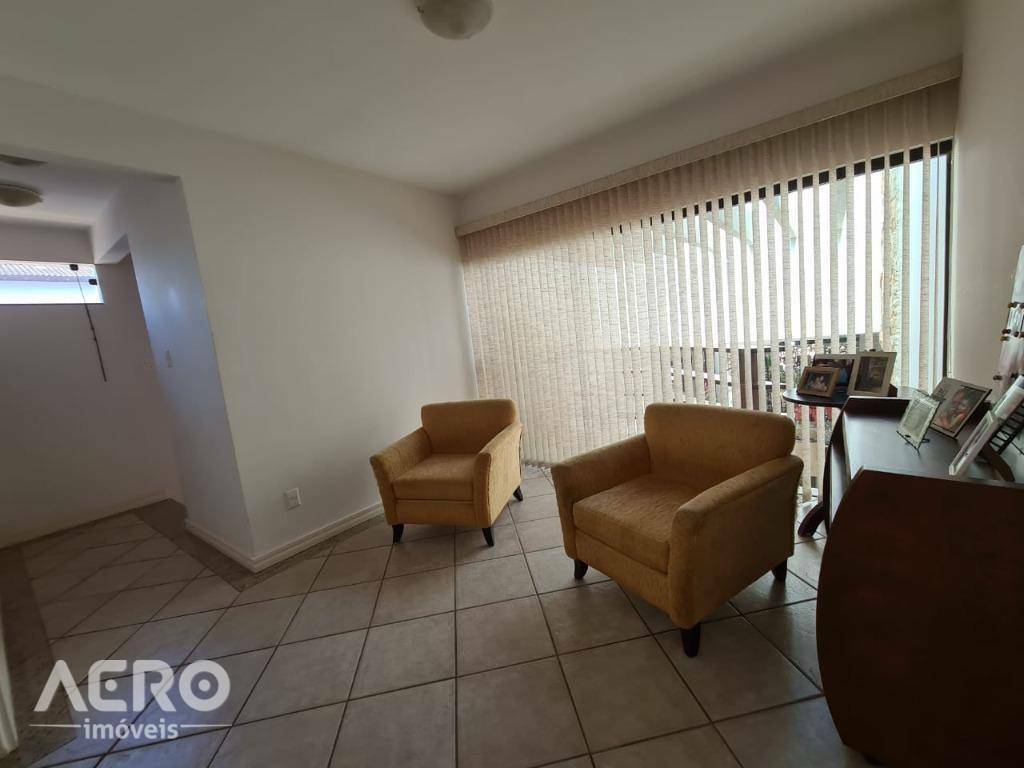 Casa de Condomínio à venda com 3 quartos, 320m² - Foto 37