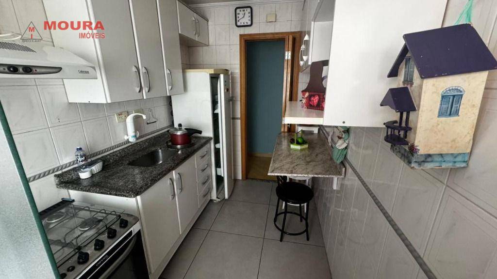 Apartamento à venda com 2 quartos, 50m² - Foto 14