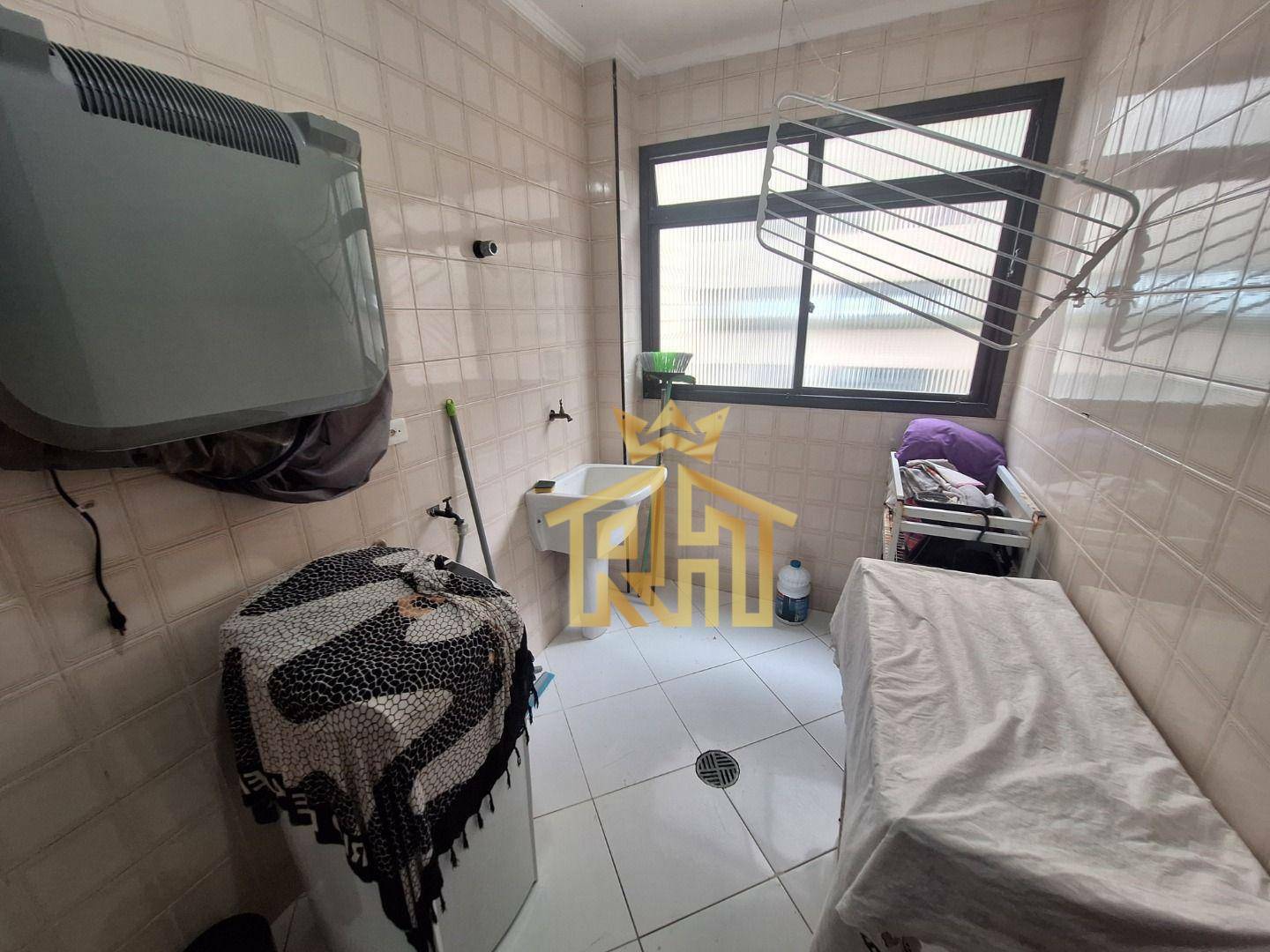 Apartamento à venda com 3 quartos, 192m² - Foto 34