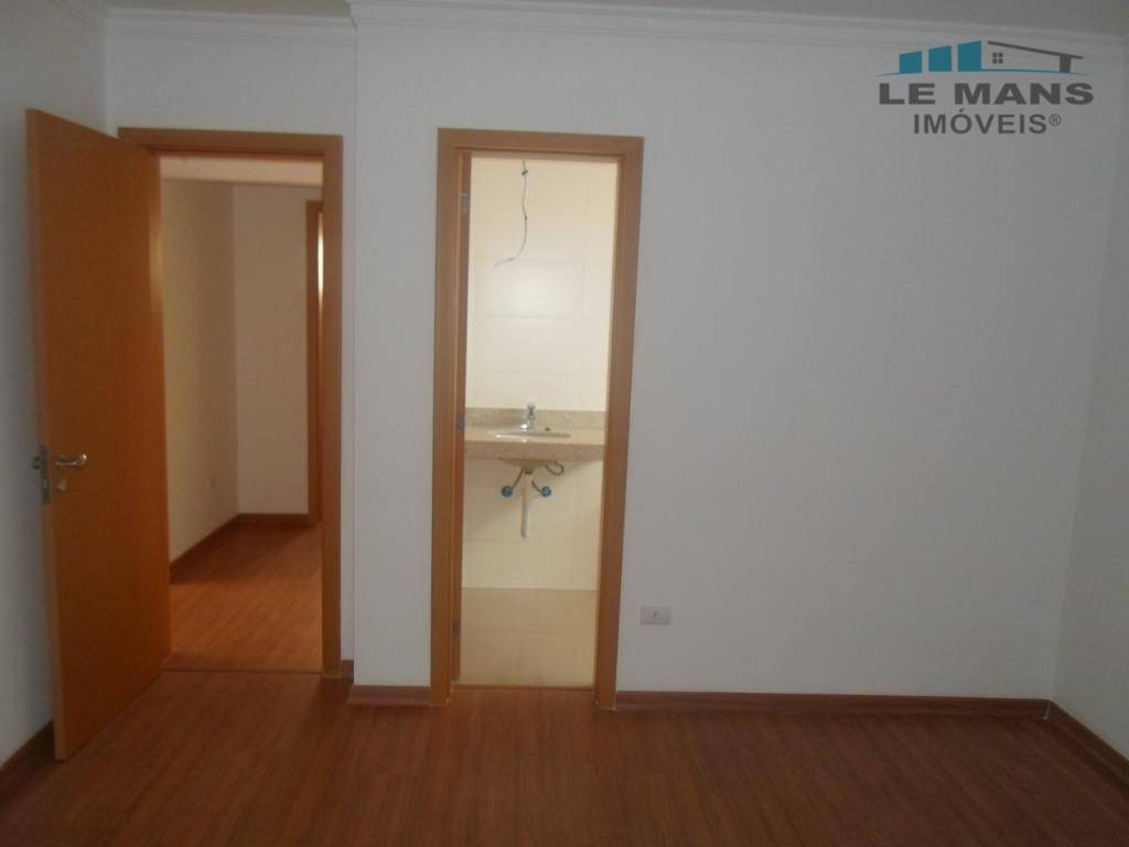 Apartamento à venda com 3 quartos, 118m² - Foto 12