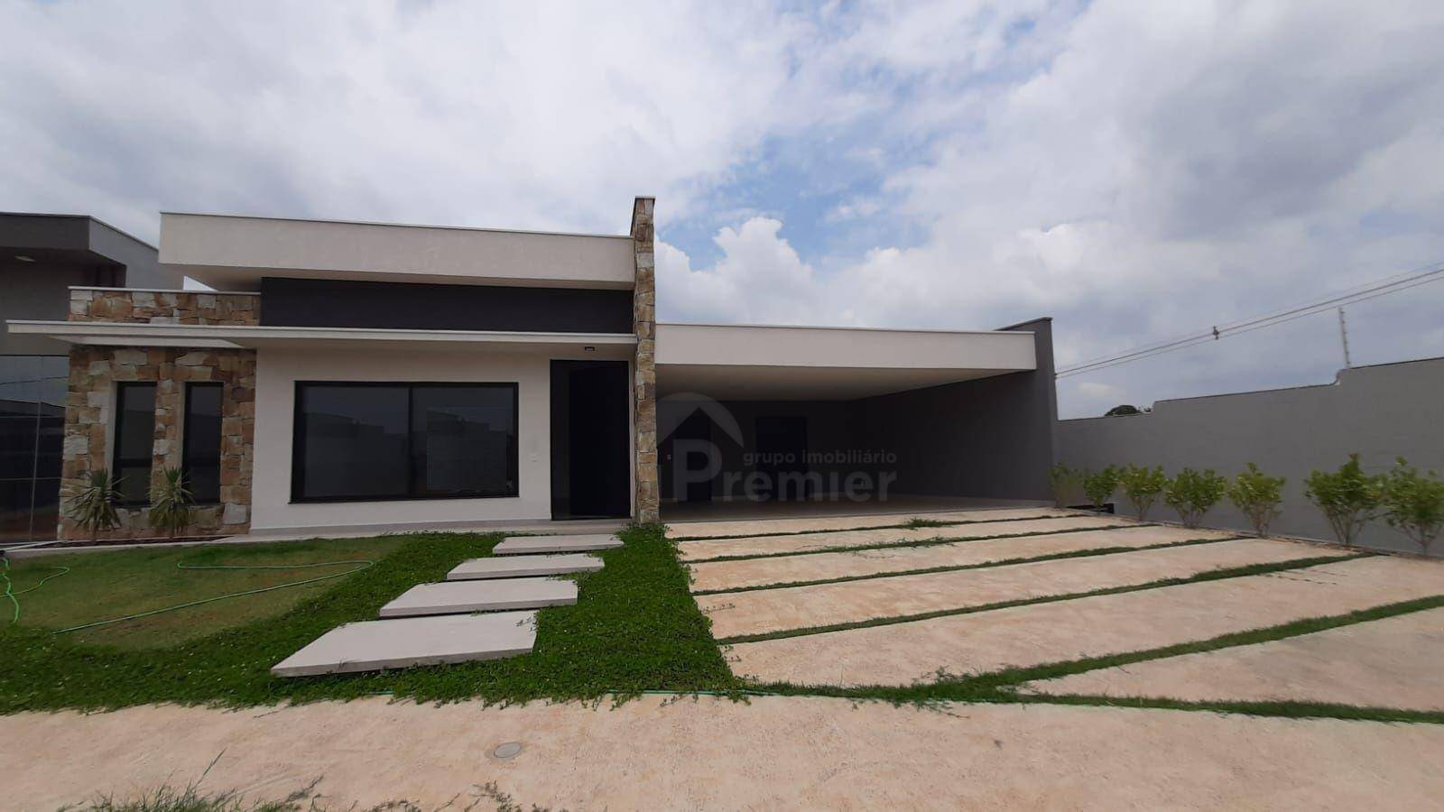 Casa de Condomínio à venda com 3 quartos, 343m² - Foto 2