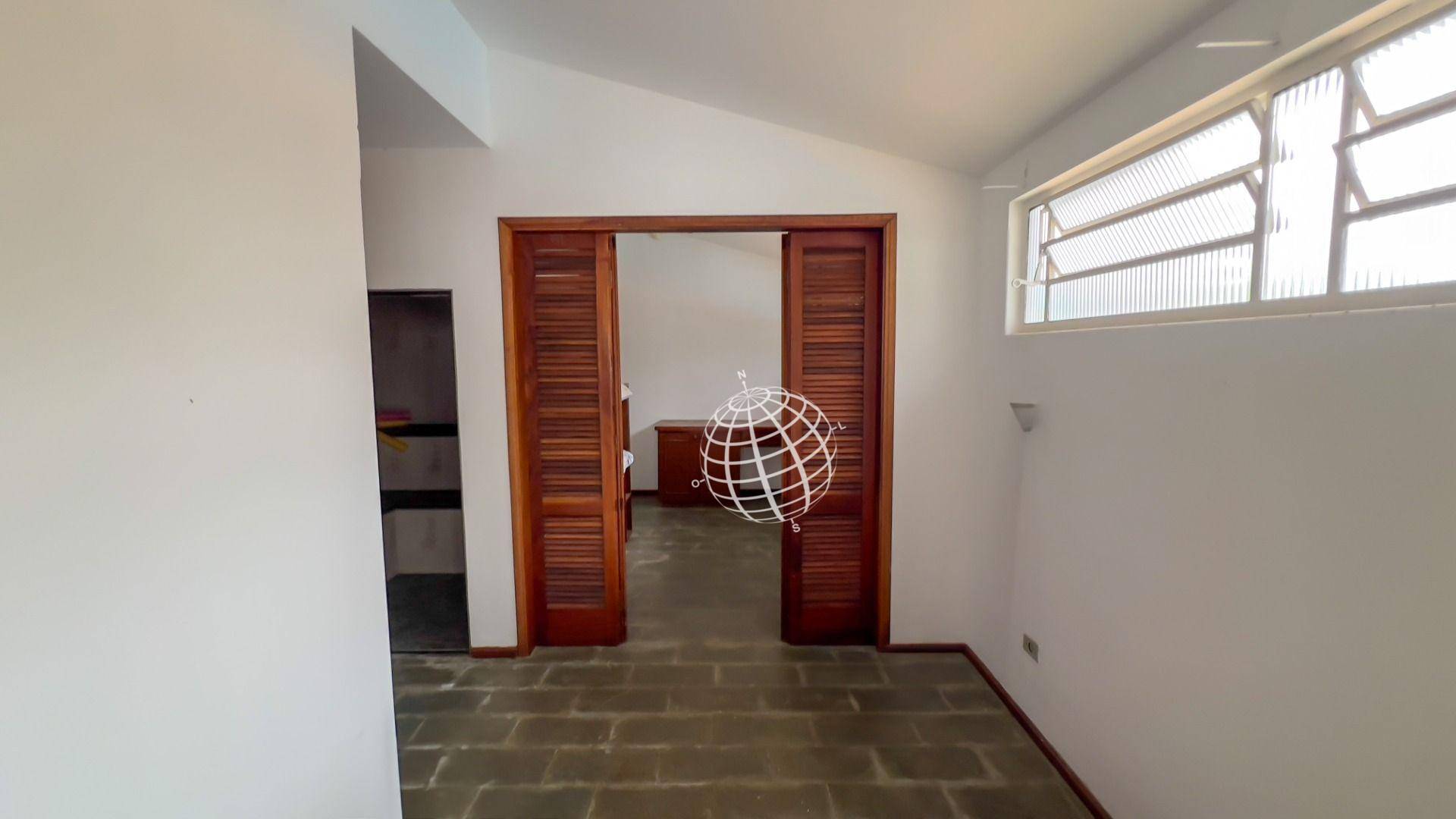 Casa à venda com 3 quartos, 302m² - Foto 44