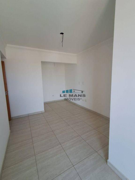 Apartamento à venda com 3 quartos, 101m² - Foto 7