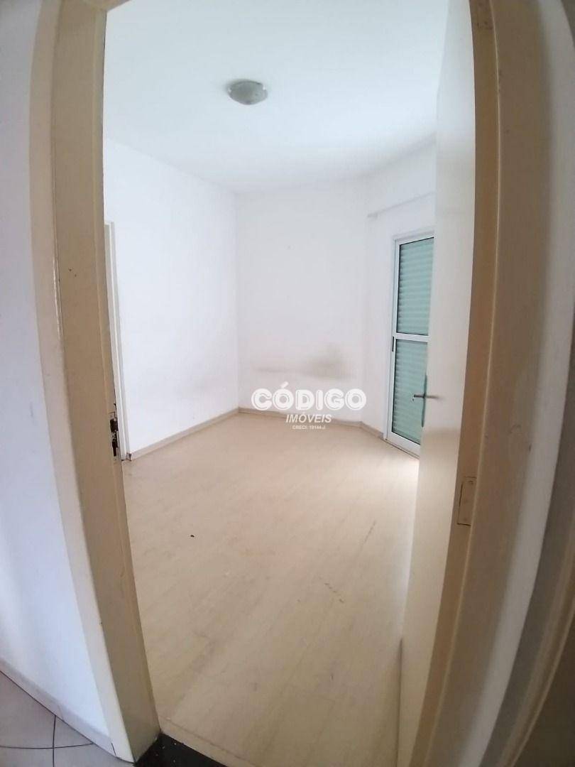 Casa para alugar com 3 quartos, 135m² - Foto 15