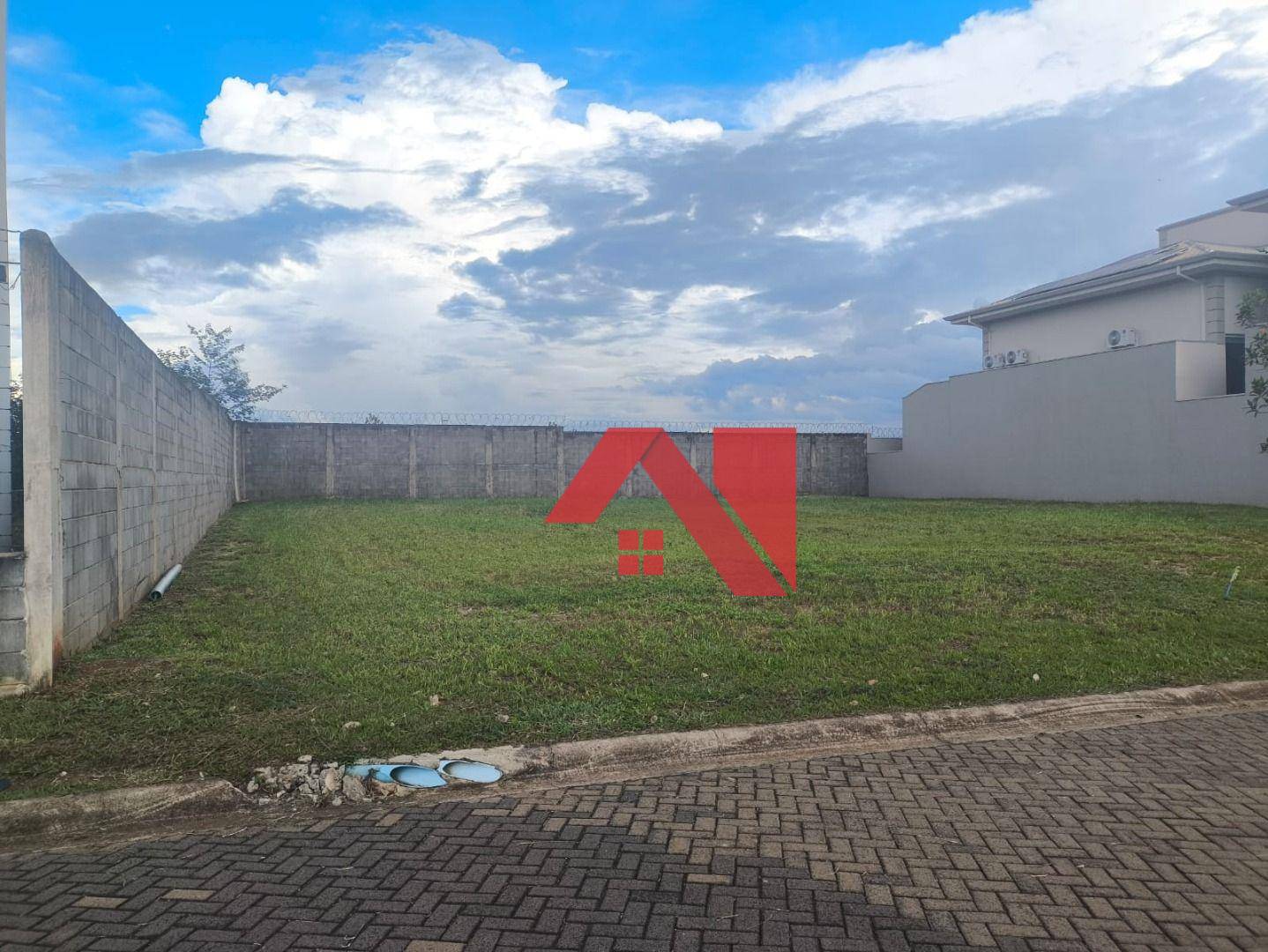 Loteamento e Condomínio, 300 m² - Foto 5