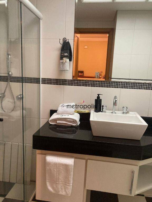 Apartamento à venda com 3 quartos, 230m² - Foto 37